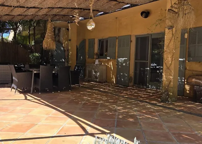 La Croix-valmer, Le Vergeron Rez De Jardin شقة لا كروا فالميه